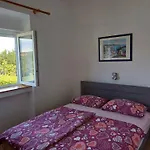 Apartmán In 17854 Supetarska Draga