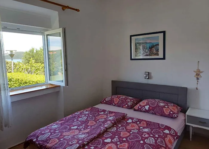 Apartman Apartment In Supetarska Draga 17854 Supetarska Draga